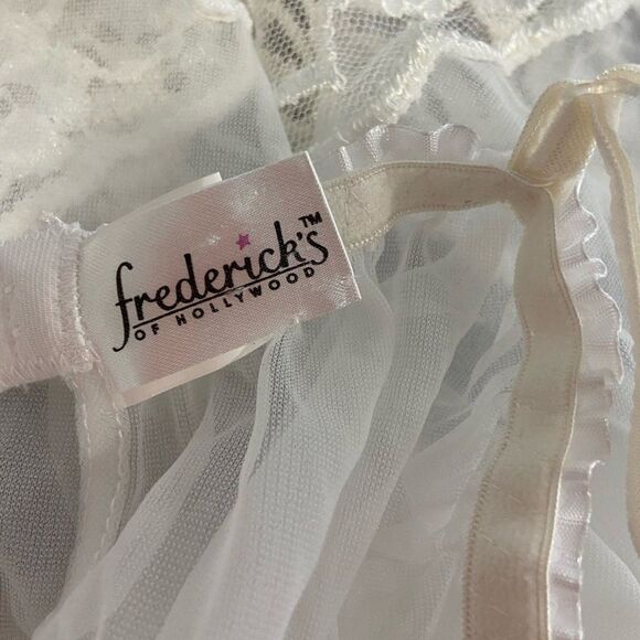 Frederick's Of Hollywood Babydoll Nightie Sheer White Bridal Coquette Medium - Picture 4 of 9